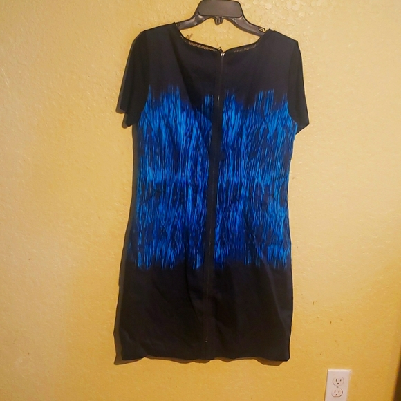 Tahari Dress - Picture 2 of 2